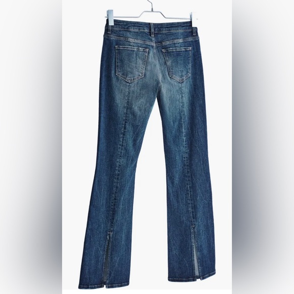 OWN. Low Rise Stretch Flare Jeans Dark Authentic Wash SOLD OUT NWT SZ 30 32.5 - Picture 7 of 11
